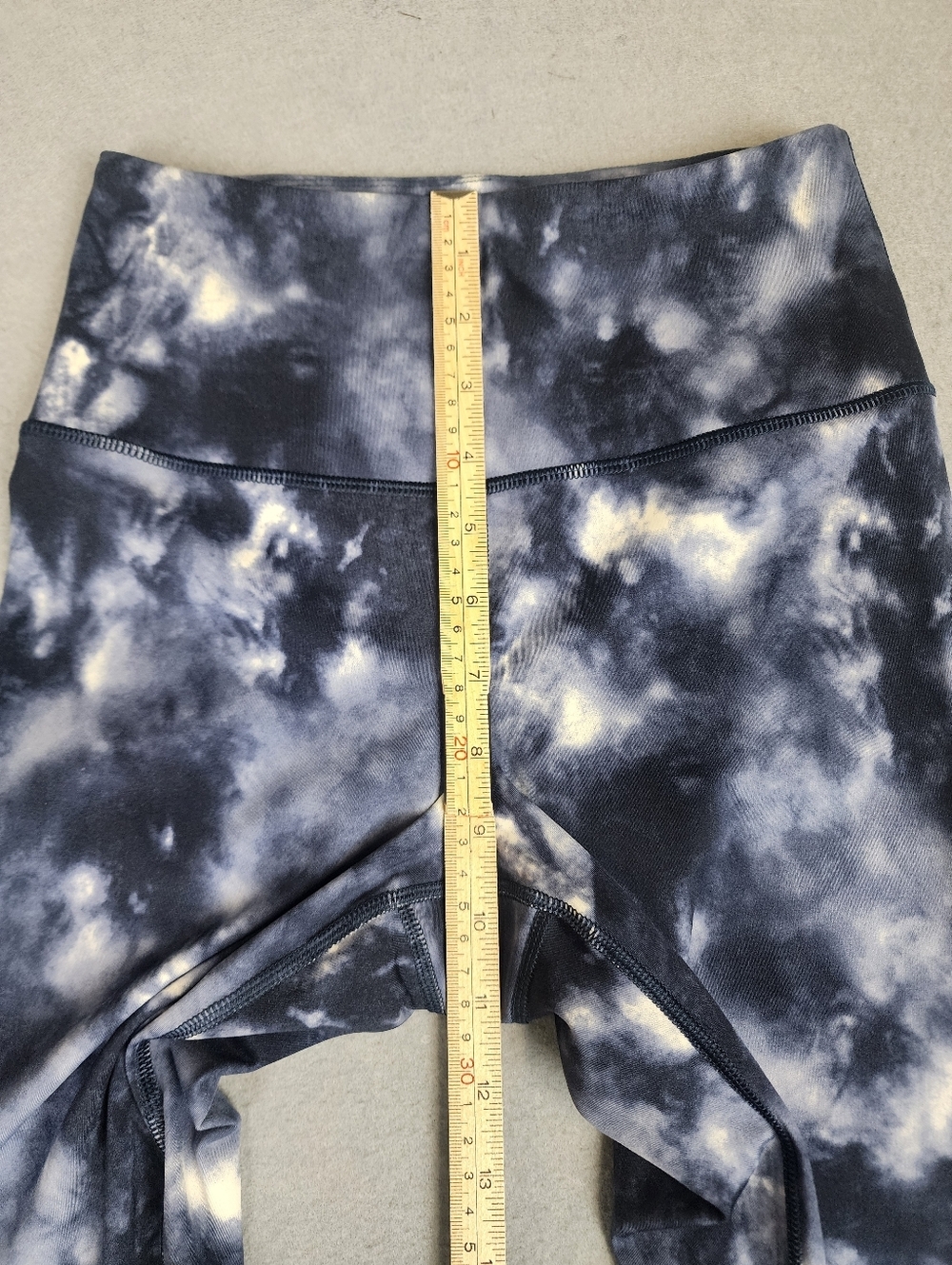 Banana Republic High Rise Legging 7/8 Length Navy/White Tie Dye XS - Picture 9 of 10
